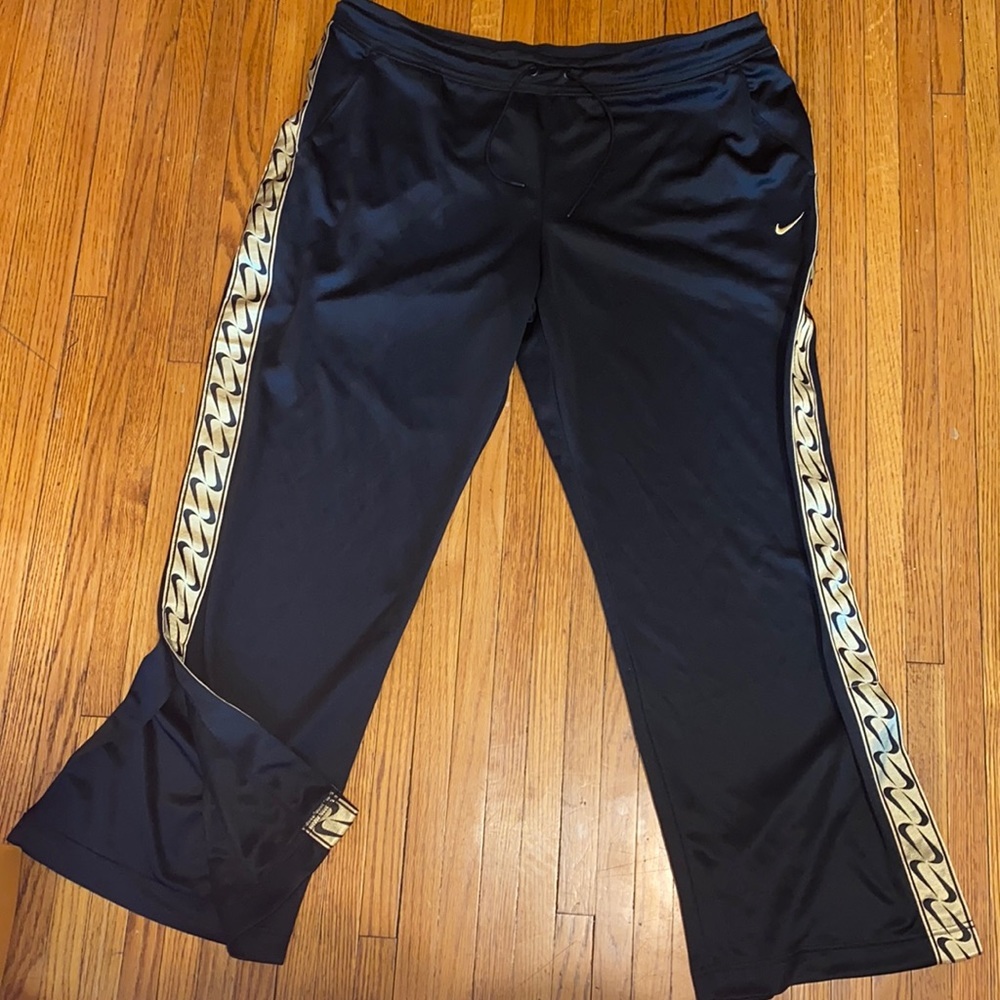 Nike Women’s Slit/Wide Leg Sweatpants XXL
